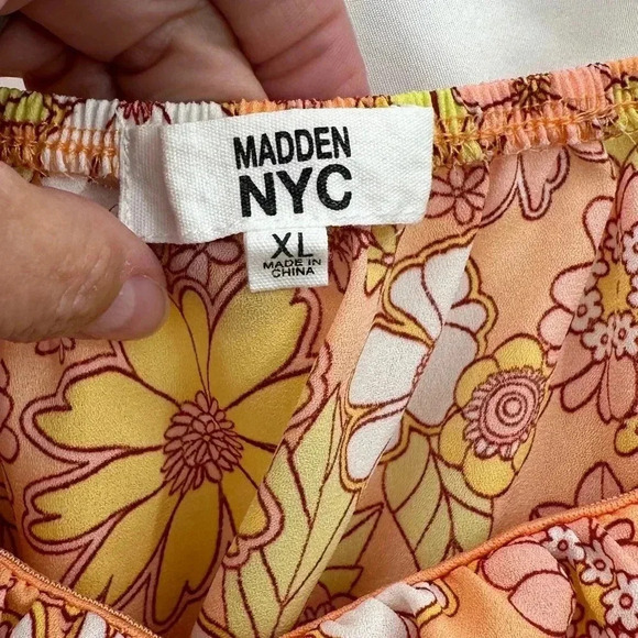 Madden NYC Juniors Floral Crop Top XL Yellow Orange Cropped Back Tie Long Sleeve - Picture 9 of 15